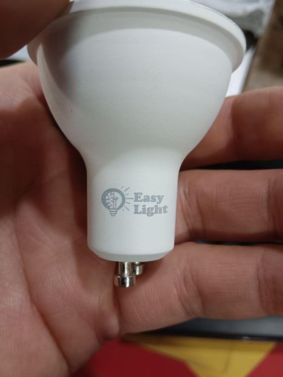 Mitochondriak E14 night red bulb – image 1